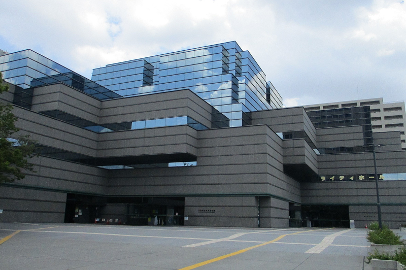 大阪府立中央図書館